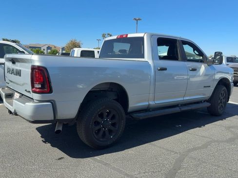 Used 2026 RAM 2500 Big Horn AWD/4WD image 6