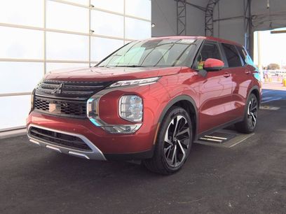 Used 2024 Mitsubishi Outlander SE