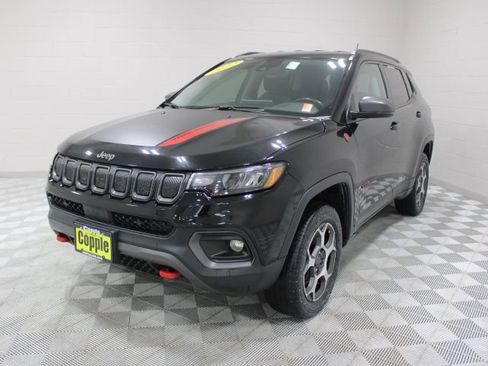 Used 2022 Jeep Compass Trailhawk w/ Trailhawk Convenience Group image 7