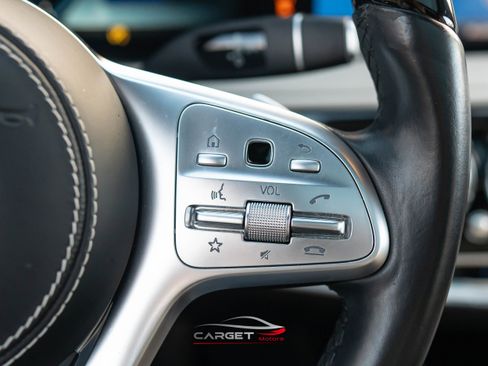 Used 2020 Mercedes-Benz S 560 Sedan image 23