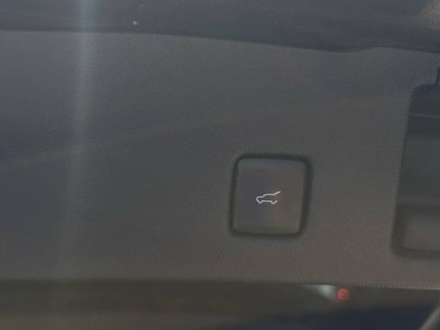 Used 2020 Ford Escape SE Sport AWD/4WD image 34