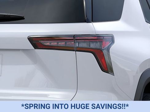 New 2026 Chevrolet Equinox LT FWD image 11