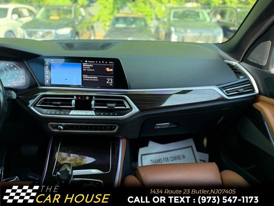 Used 2019 BMW X5 xDrive40i w/ Premium Package 2 AWD/4WD image 25