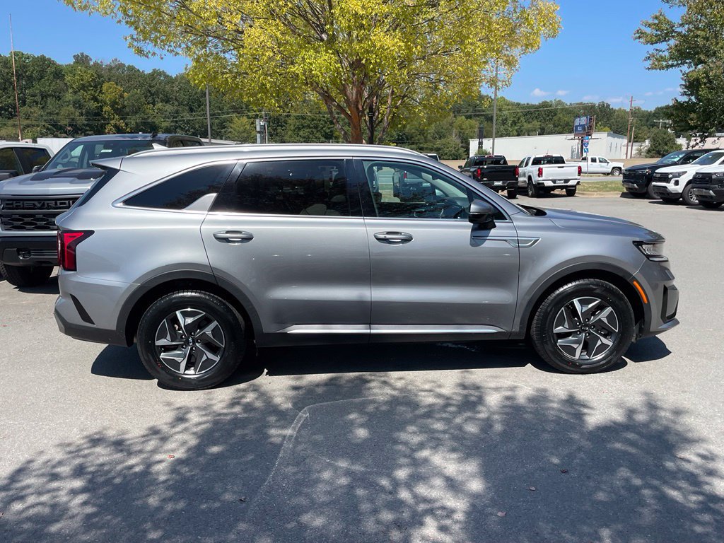 Used 2021 Kia Sorento EX FWD image 9