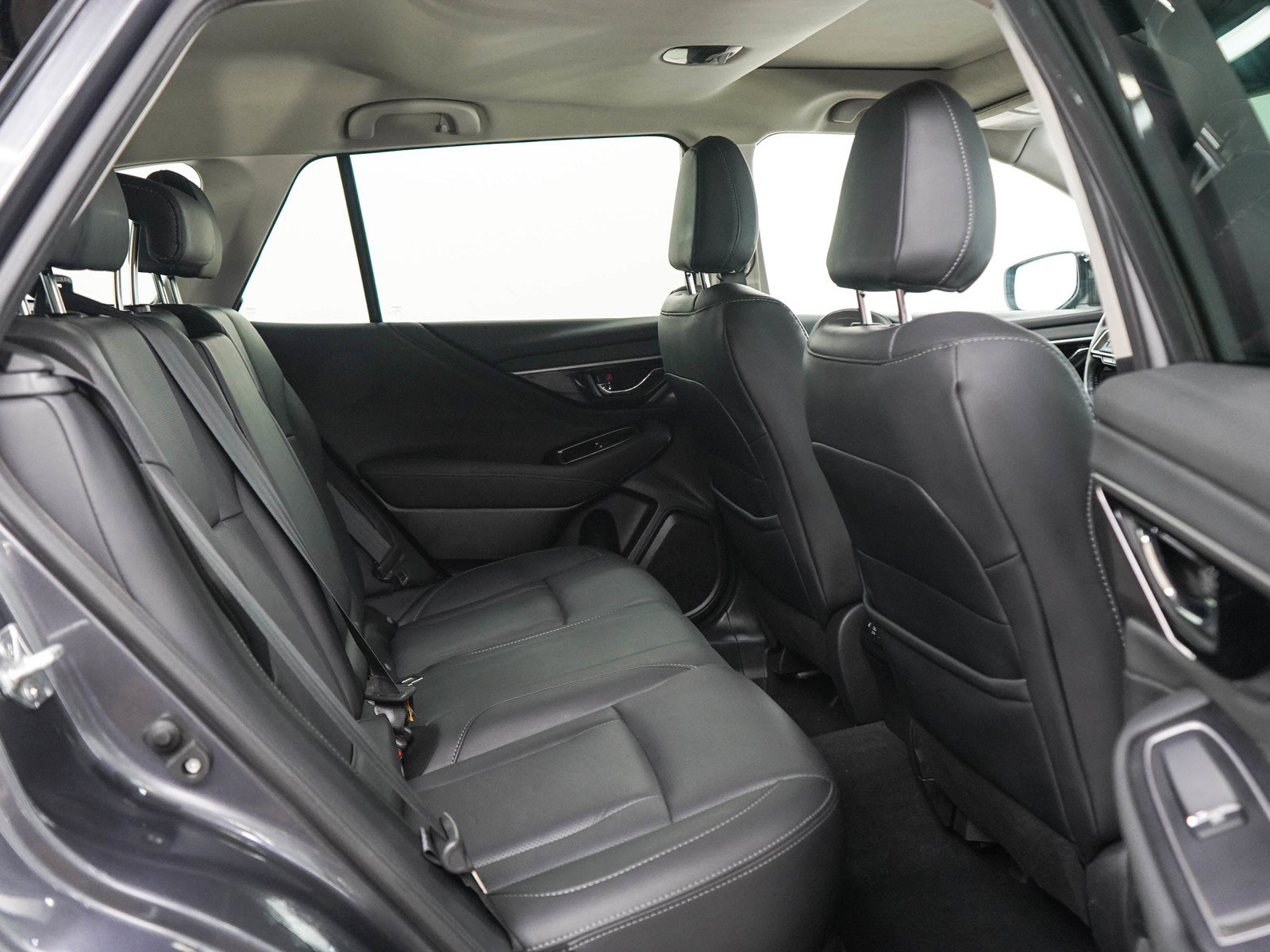 Used 2022 Subaru Outback Limited AWD/4WD image 12