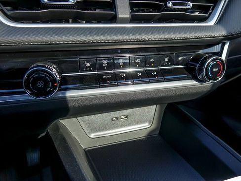 New 2026 Chevrolet Equinox LT w/ LPO, Floor Liner Package image 25