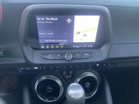 Used 2022 Chevrolet Camaro SS image 30