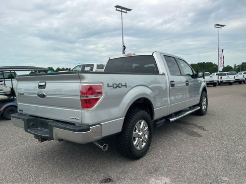 Used 2014 Ford F150 XLT w/ XLT Chrome Package AWD/4WD image 5