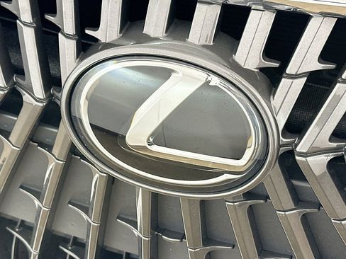 Used 2024 Lexus ES 350 w/ Premium Package FWD image 24