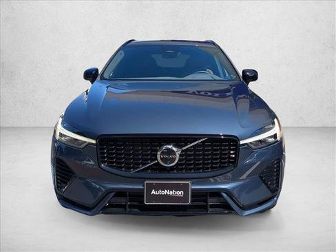 Certified 2025 Volvo XC60 T8 Plus w/ Protection Package Premier AWD/4WD image 2