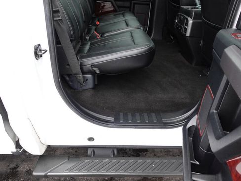 Used 2019 Ford F150 XLT w/ Equipment Group 302A Luxury image 31