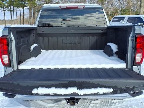 Used 2023 GMC Sierra 1500 SLE image 21
