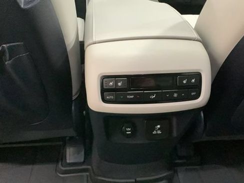 Used 2021 Hyundai Palisade Calligraphy AWD/4WD image 19