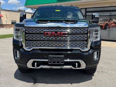Used 2020 GMC Sierra 2500 Denali w/ Denali Ultimate Package AWD/4WD image 8