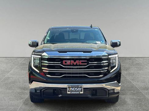 Used 2024 GMC Sierra 1500 SLT w/ SLT Premium Package image 8