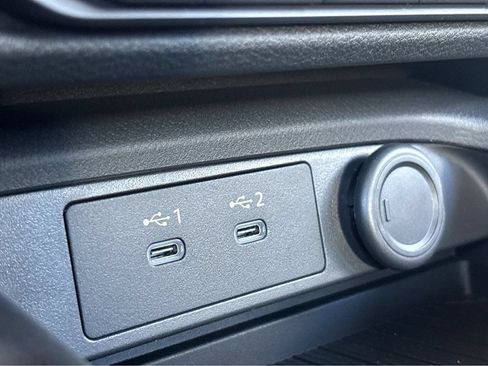 New 2026 Nissan Sentra SR w/ SR Premium Package FWD image 34