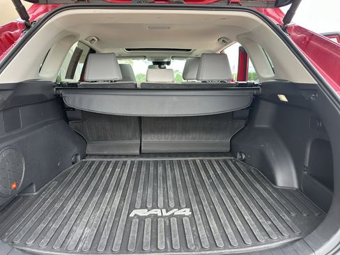 Used 2025 Toyota RAV4 XLE Premium w/ Weather Package AWD/4WD image 36