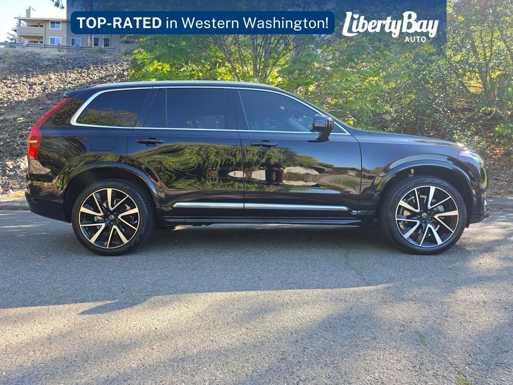 Used 2024 Volvo XC90 B6 Plus w/ Protection Package Premier AWD/4WD image 4