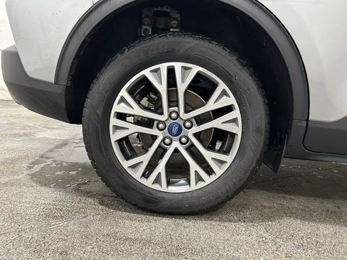 Used 2022 Ford Escape SEL image 10