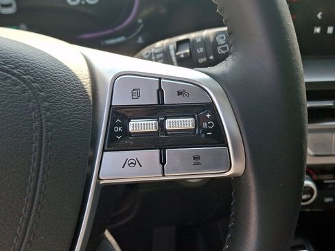 Used 2025 Kia Telluride S AWD/4WD image 24