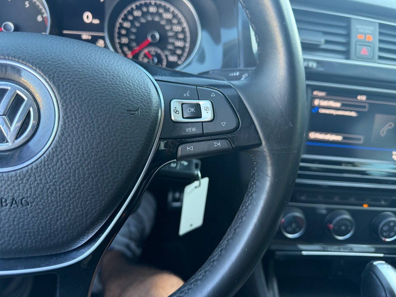 Used 2019 Volkswagen Golf Alltrack S AWD/4WD image 30