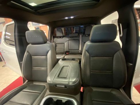 Used 2020 GMC Sierra 1500 Denali w/ Denali Ultimate Package AWD/4WD image 19
