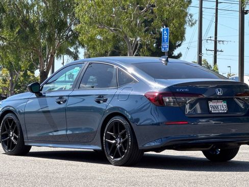 Certified 2025 Honda Civic Sport image 6