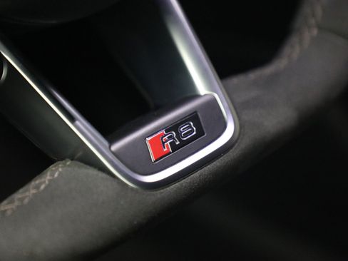 Used 2020 Audi R8 V10 performance w/ Decennium Edition AWD/4WD image 27