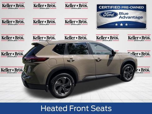 Used 2024 Nissan Rogue SV w/ SV Premium Package AWD/4WD image 7