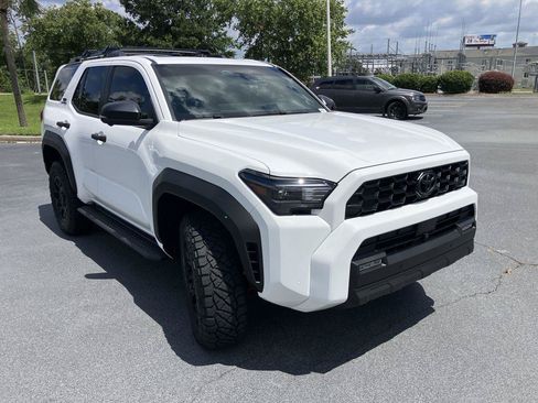 Certified 2026 Toyota 4Runner TRD Off-Road Premium AWD/4WD image 7