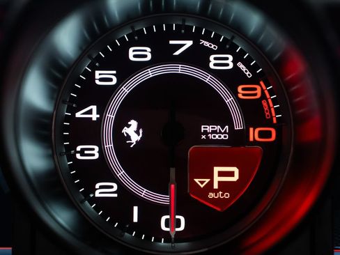 Certified 2021 Ferrari 812 GTS RWD image 31