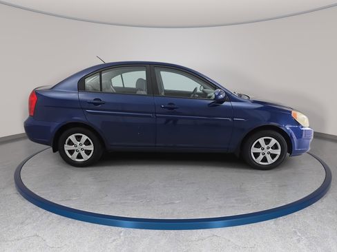Used 2008 Hyundai Accent GLS FWD image 4