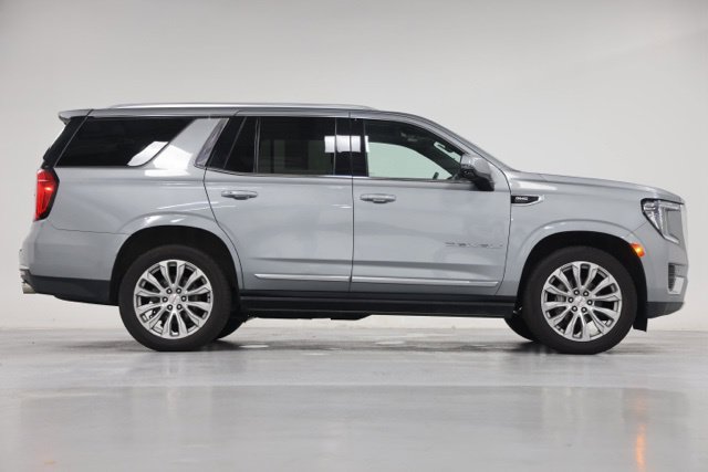 Used 2023 GMC Yukon Denali AWD/4WD image 16