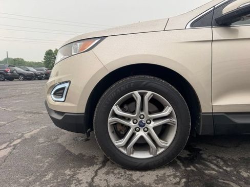 Used 2017 Ford Edge Titanium w/ Equipment Group 301A AWD/4WD image 11
