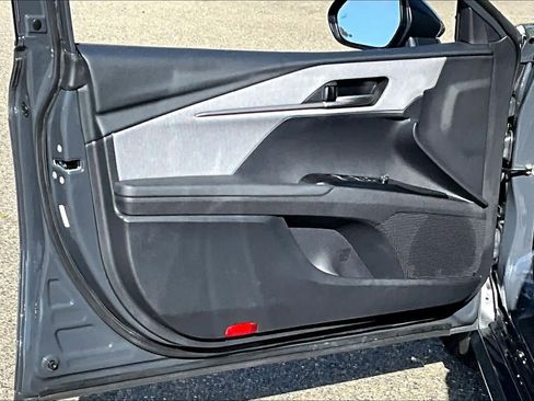 Certified 2025 Toyota Camry LE w/ Convenience Package image 21