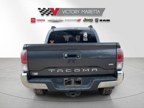 Used 2021 Toyota Tacoma TRD Off-Road AWD/4WD image 3