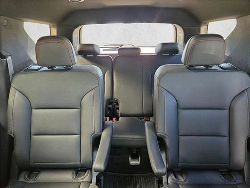 New 2026 Chevrolet Traverse Z71 w/ Driver Confidence Package image 16