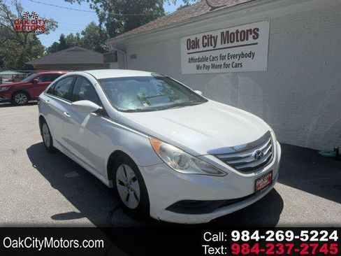 Used 2014 Hyundai Sonata GLS FWD image 1