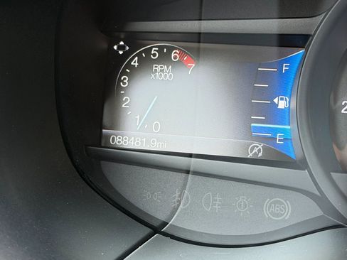 Used 2021 Ford Edge SE AWD/4WD image 22