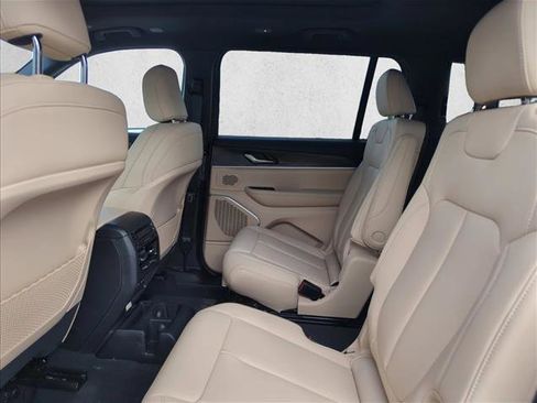 New 2026 Jeep Grand Cherokee L Limited w/ Limited Altitude Package RWD image 13