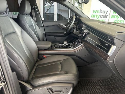 Used 2023 Audi Q7 2.0T Premium Plus AWD/4WD image 23