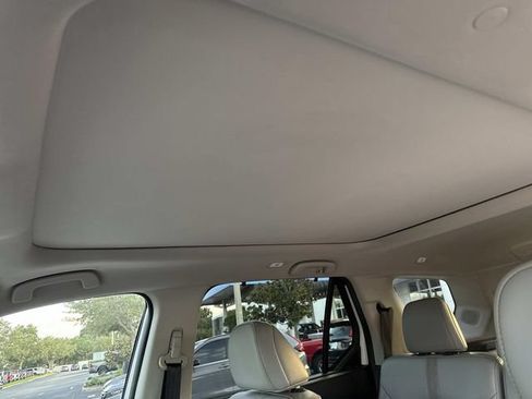 Certified 2024 Honda Pilot Touring image 23