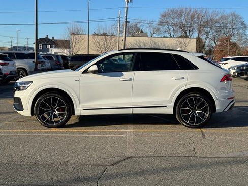 Used 2021 Audi Q8 Premium Plus image 2