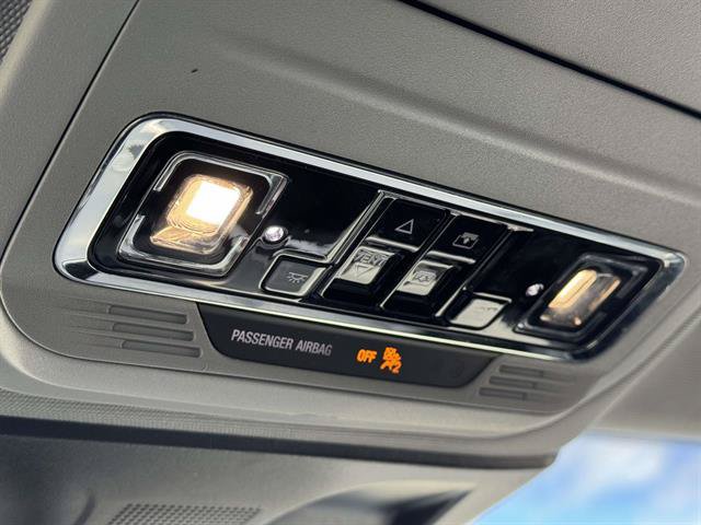 Used 2021 Lincoln Corsair AWD w/ Premium Package image 22