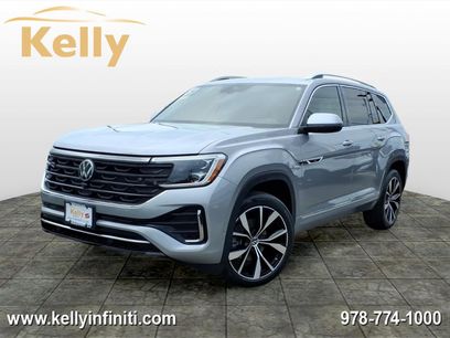 Used 2024 Volkswagen Atlas SEL Premium R-Line