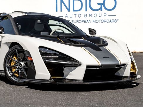 Used 2019 McLaren Senna RWD image 7