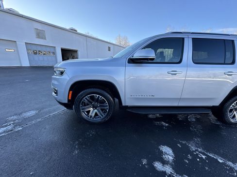 Used 2022 Jeep Wagoneer Series III w/ Convenience Group I image 34