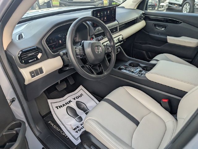 Used 2026 Honda Passport RTL image 13