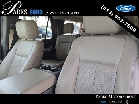 Used 2021 Ford Expedition Max XLT image 23