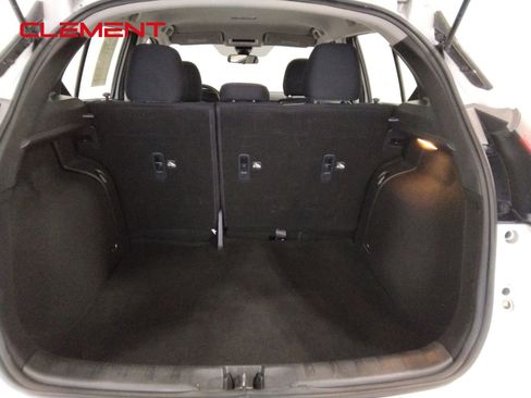 Used 2023 Nissan Kicks SV image 10